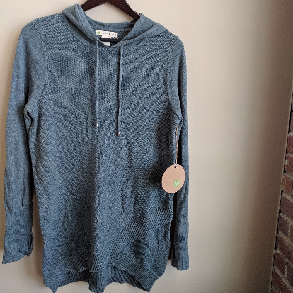 Akini NWT Hooded Sweatshirt Size L